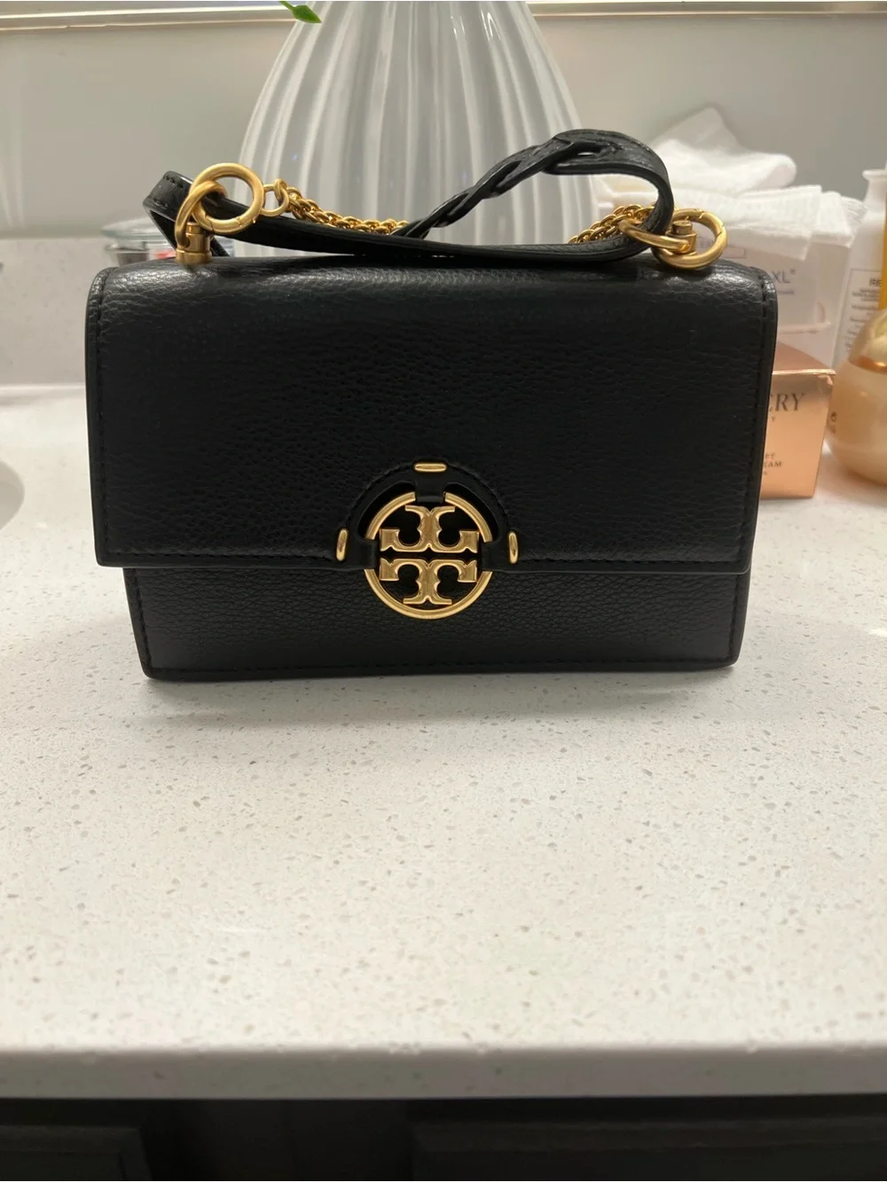 Tory Burch Black Leather Crossbody with Gold Logo Hardware EUC-NO CALL OUTS